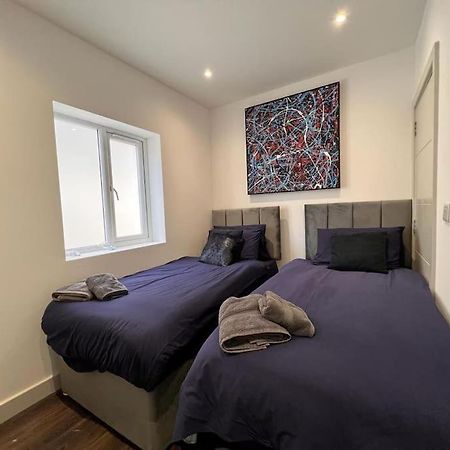 Star London Finchley Road 1-Bed Hideaway Apartment Exterior photo